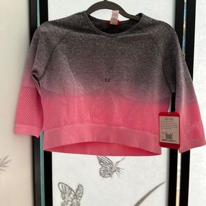 NWT Live Electric Lexi Long Sleeve Top, M-L, Pink/Gray